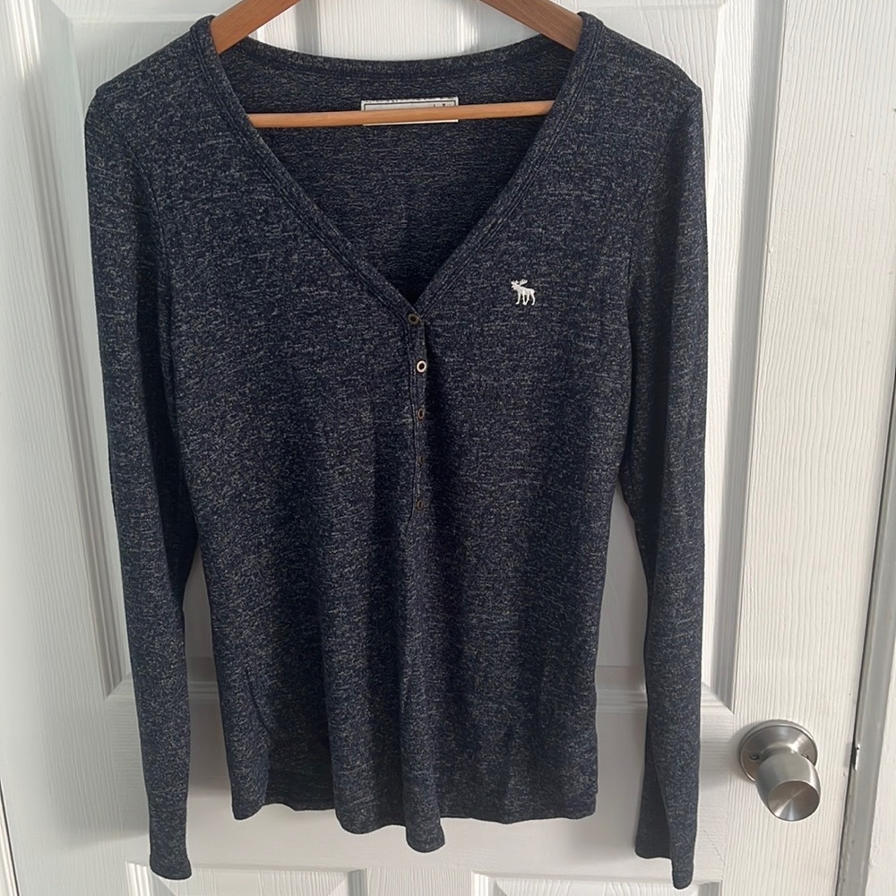 Navy Abercrombie Large Long Sleeve Shirt